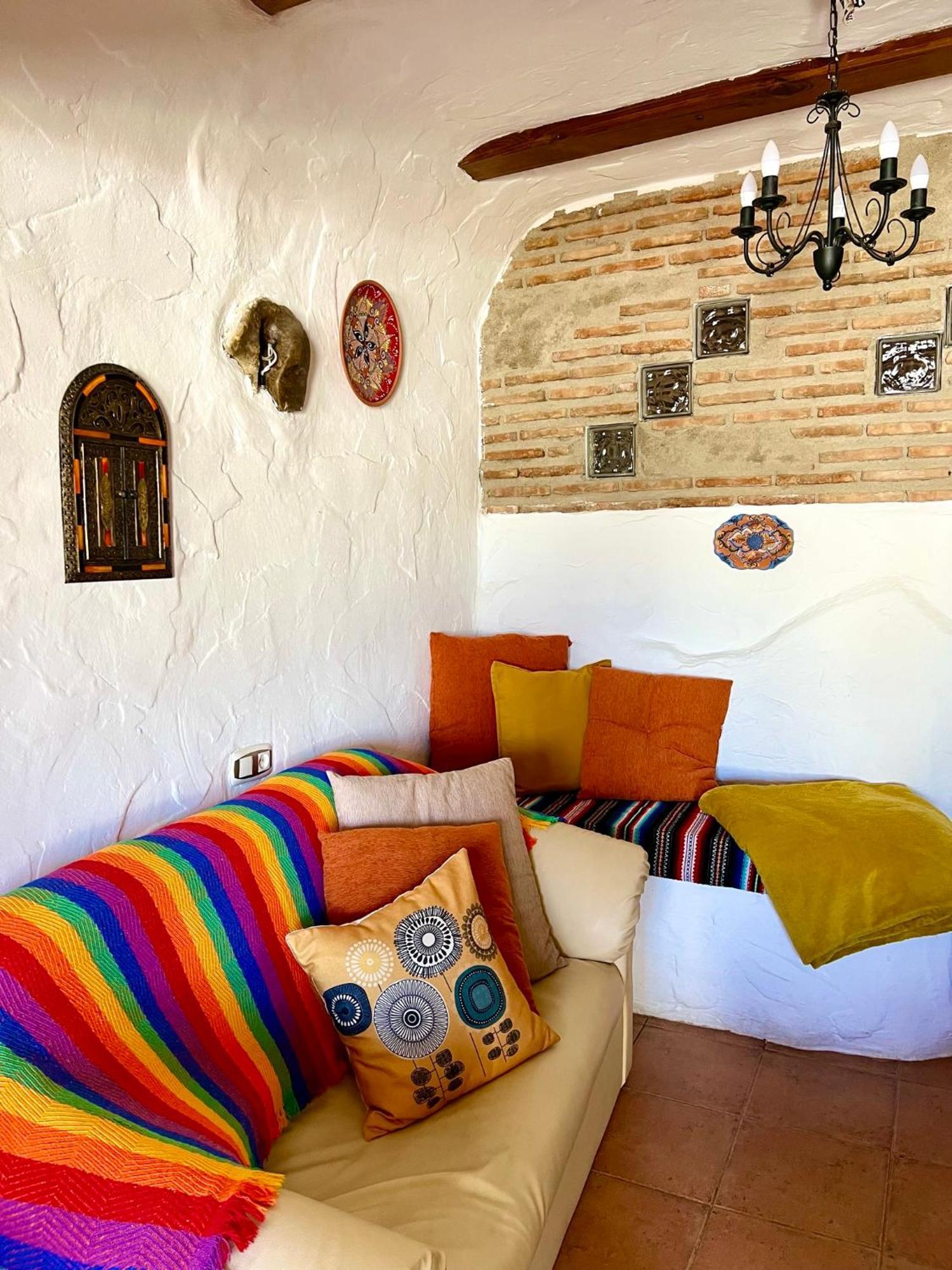 Cuevas De La Paz - Cave House Holidays Los Carriones Værelse billede